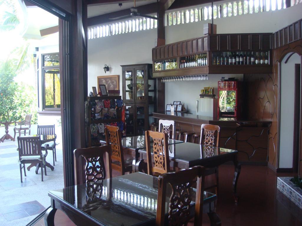 Padre Burgos Castle Resort Surigao Exterior foto