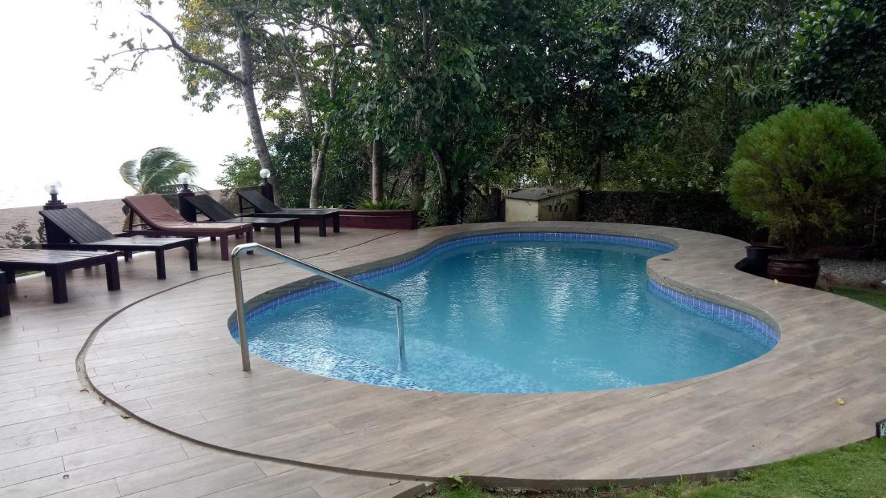 Padre Burgos Castle Resort Surigao Exterior foto
